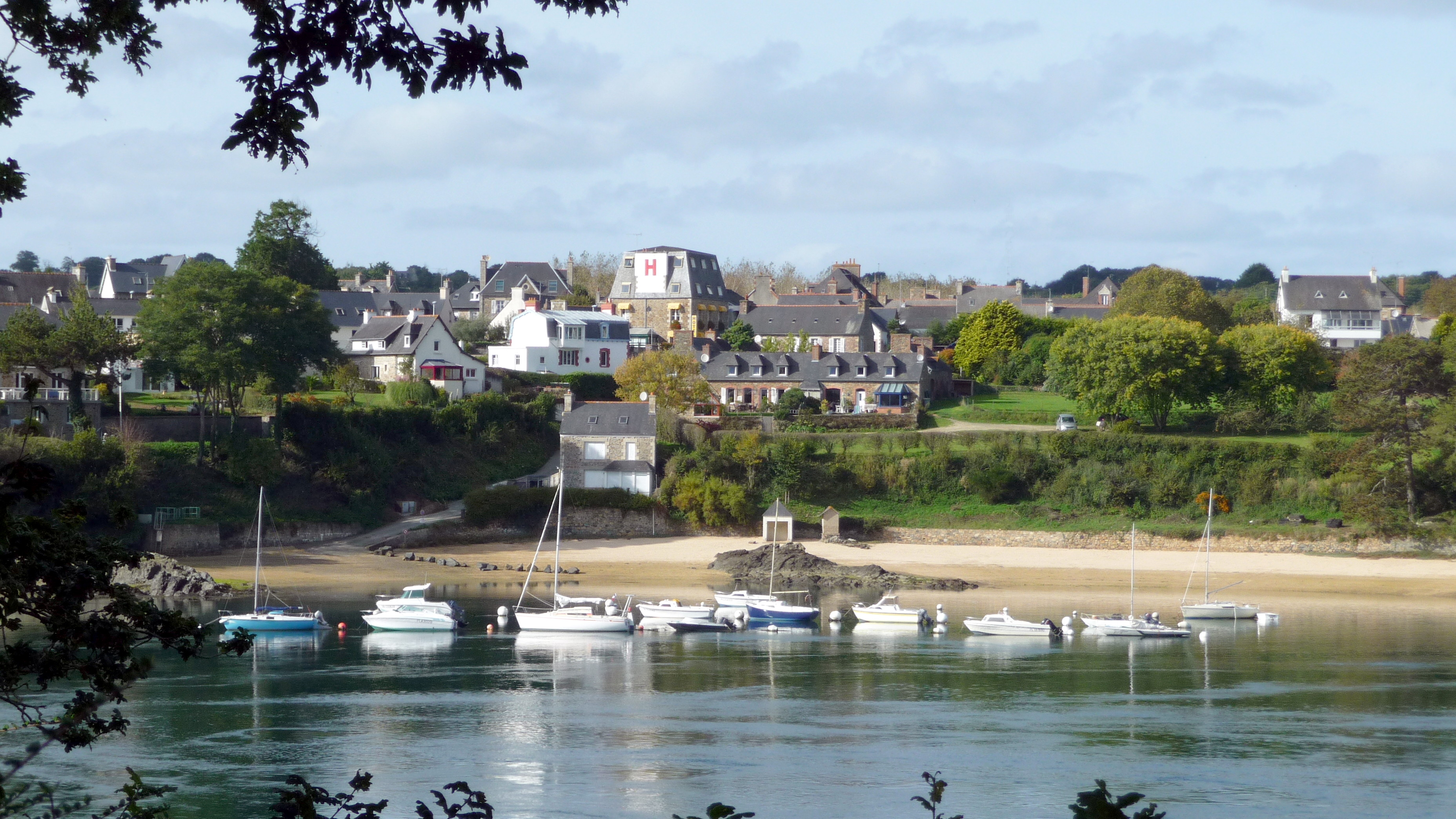 Accueil Hôtel Le Littoral Lézardrieux
